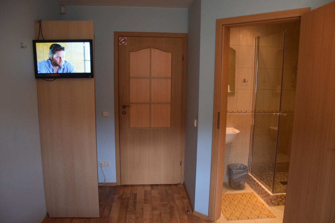 Girele Casa de hóspedes Šiauliai Exterior foto